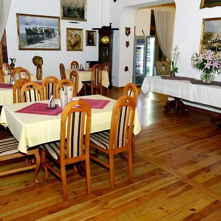Lesniczowka *