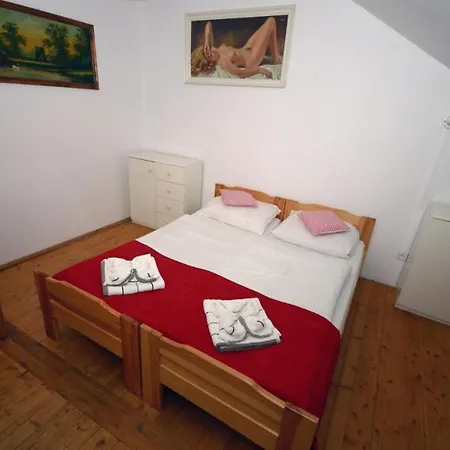 Lesniczowka Piechowice (Karkonosze)